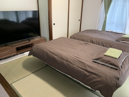 ソファーはそのままベッドになります。