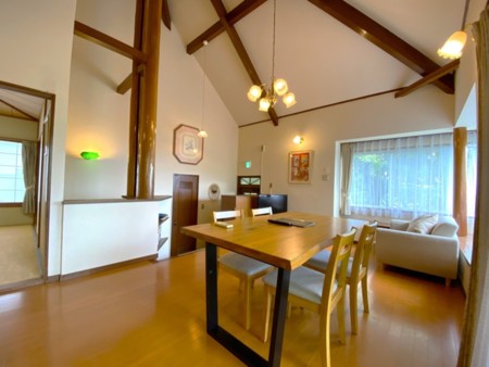 リビングダイニング