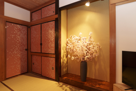 1F 8畳和室（桜の間）夜の様子